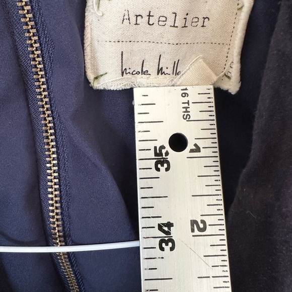 Artelier Nicole Miller Chic Navy Sleeveless Top - Picture 3 of 4